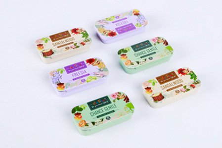 Colar com explosão agradável